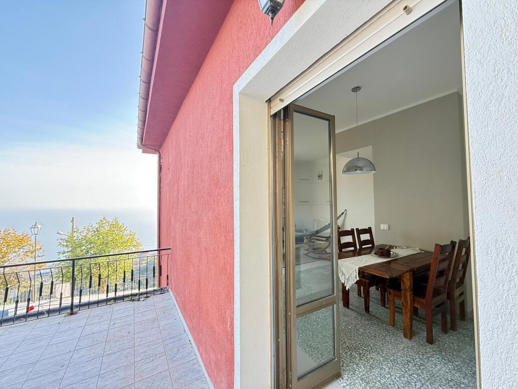 Villa Cielo Costarainera ภายนอก รูปภาพ