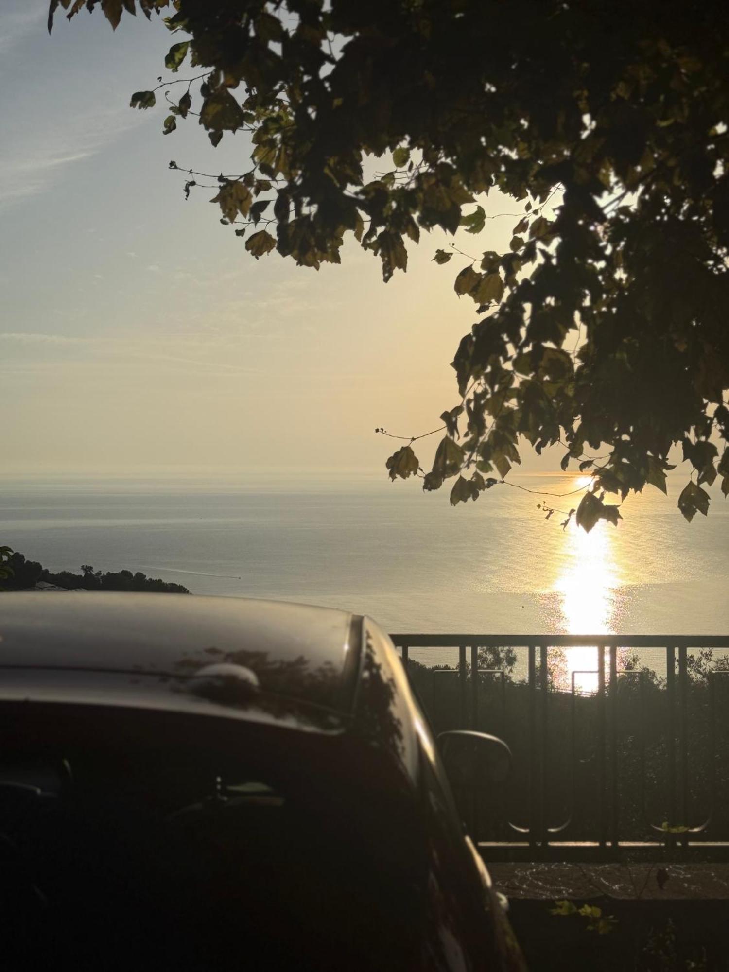 Villa Cielo Costarainera ภายนอก รูปภาพ